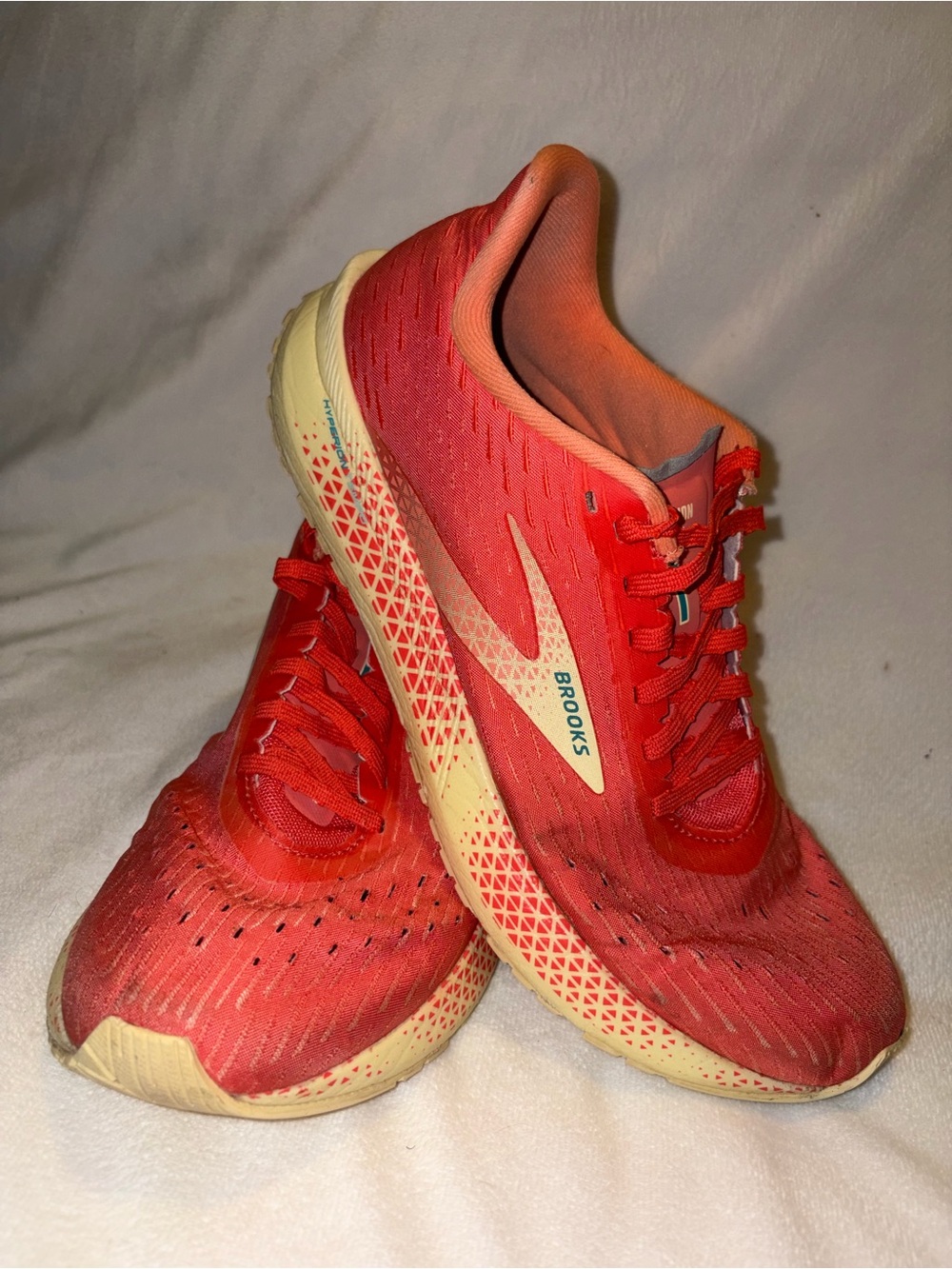 Brooks Women's Hyperion tempo running shoes women size 11
